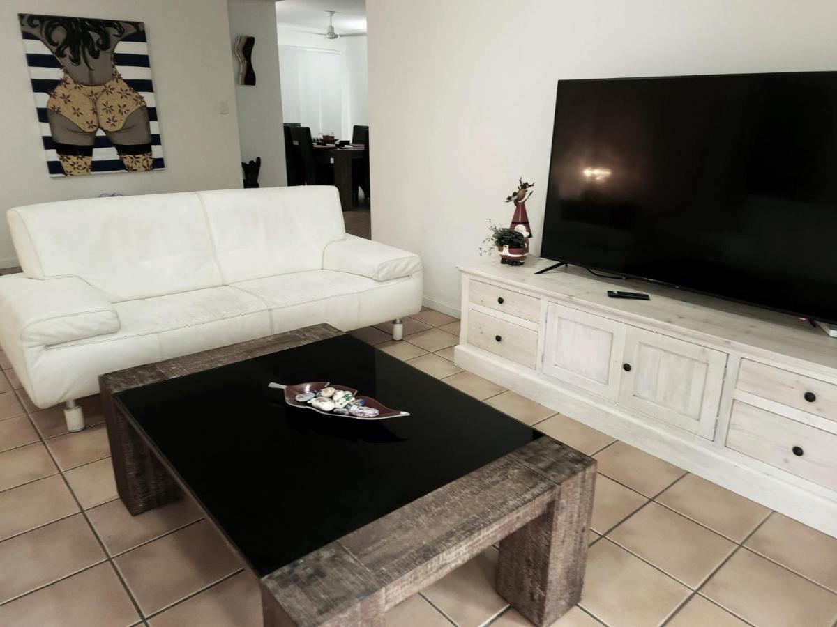 La Villa At Beach Court Airlie Beach Zewnętrze zdjęcie