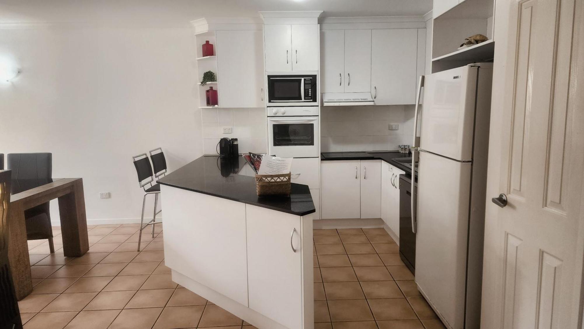 La Villa At Beach Court Airlie Beach Zewnętrze zdjęcie